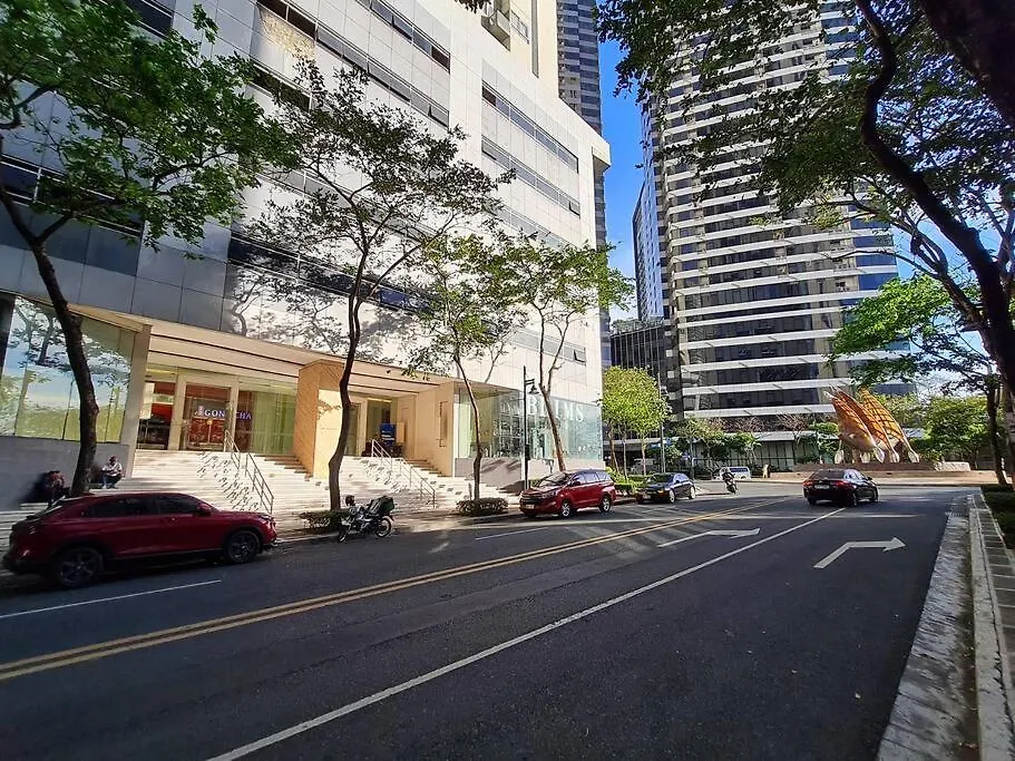 Apartment Cozy 2Br In Bgc Near Golf Course - B Fort Tb Manila
